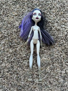 Monster High 2008 Spectra Vondergeist